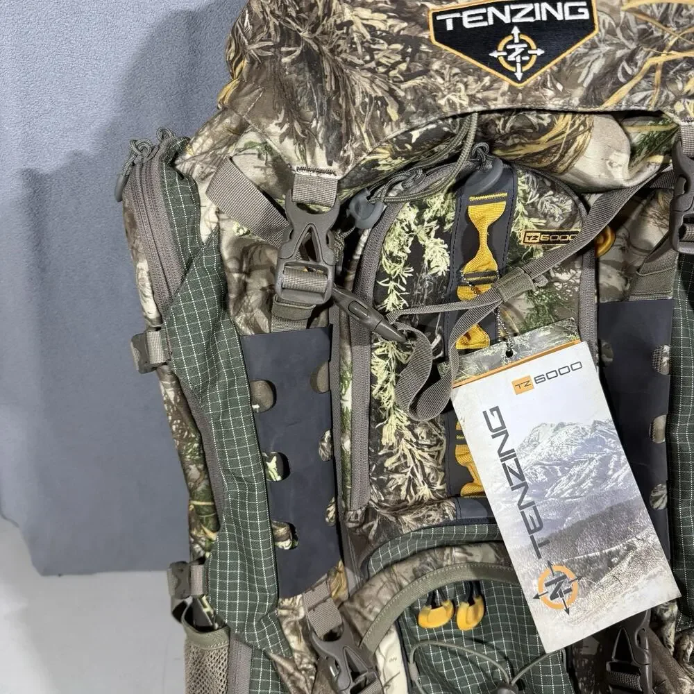 Tenzing TZ 6000 Hunting Backpack Hip Belt Padded Hydration NEW